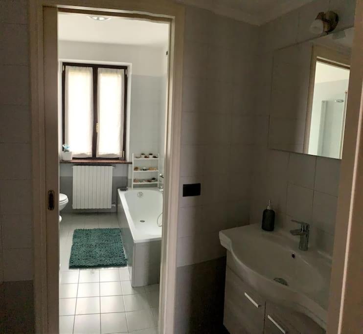 Una casa nel verde San Maurizio Canavese Esterno foto